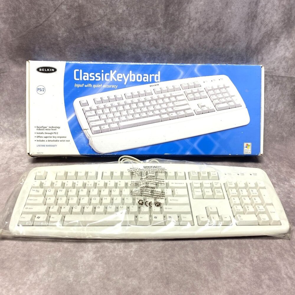 Belkin Classic PS/2 Wired Keyboard White Quiet Type